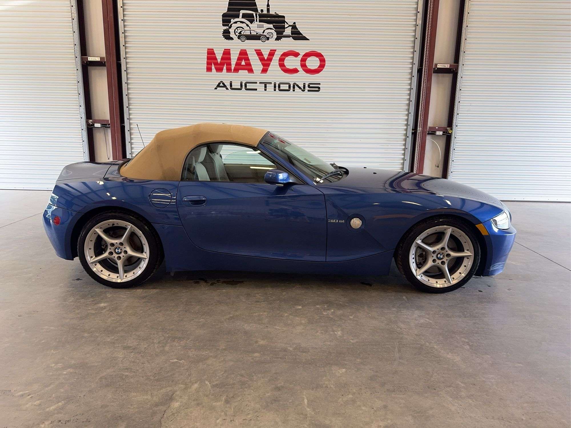 2006 BMW Z4 - Mayco Auctions