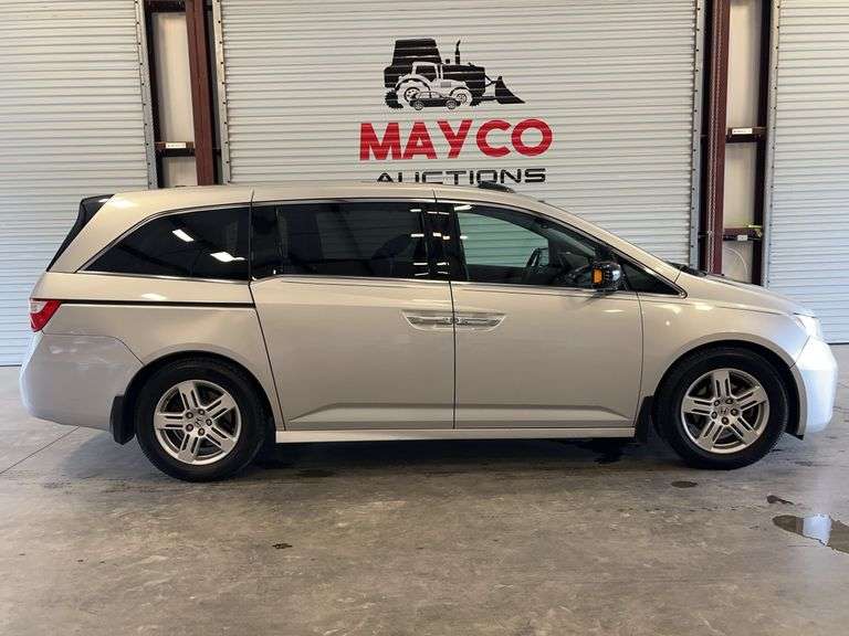 2013 HONDA Odyssey