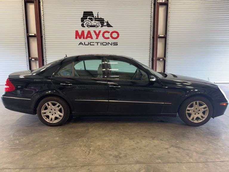 2005 MERCEDES-BENZ E-Class