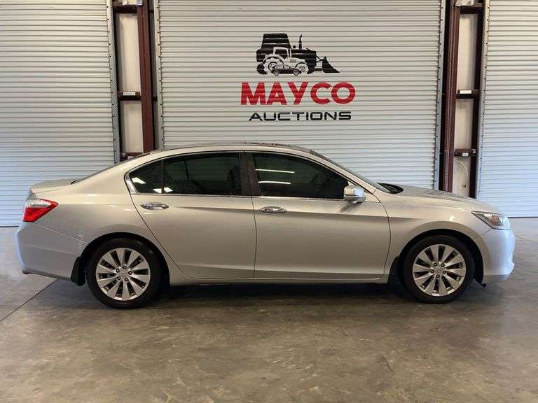 2013 HONDA Accord