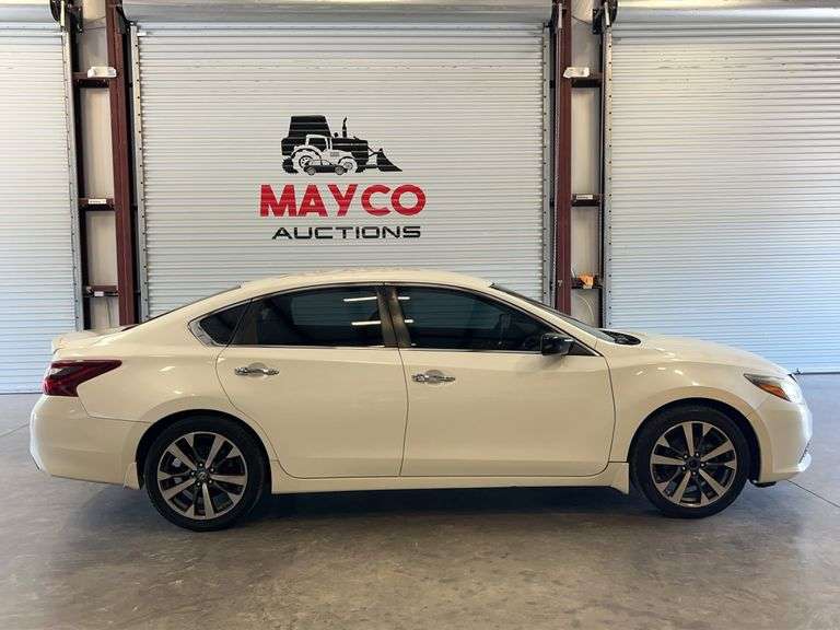 2017  NISSAN  Altima