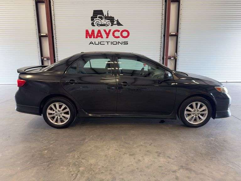 2010  TOYOTA  Corolla