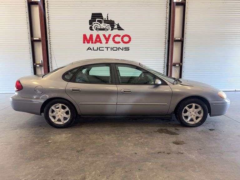 2006  FORD  Taurus