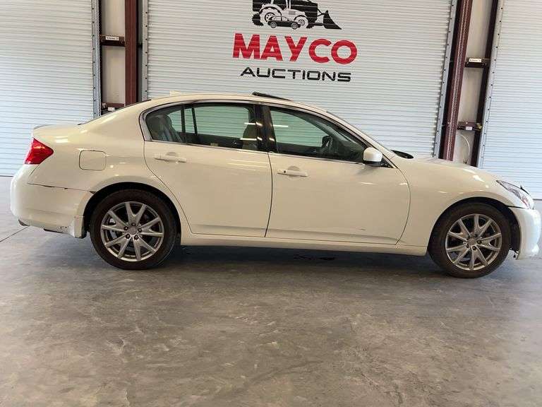 2012 INFINITI G37