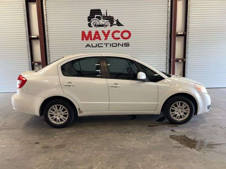 2012 SUZUKI SX4