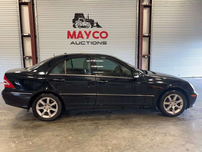 2007 MERCEDES-BENZ C-Class