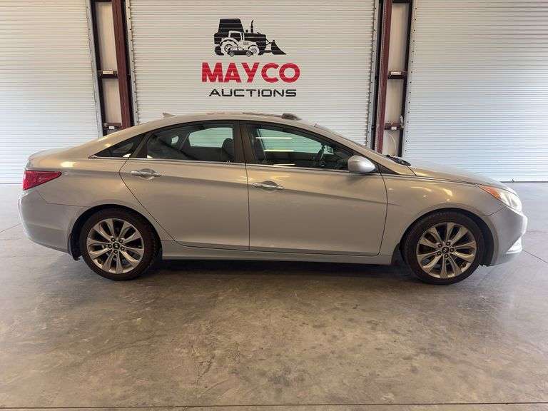 2013  HYUNDAI  Sonata