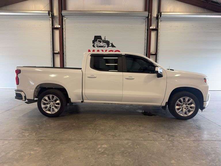 2021  CHEVROLET  Silverado