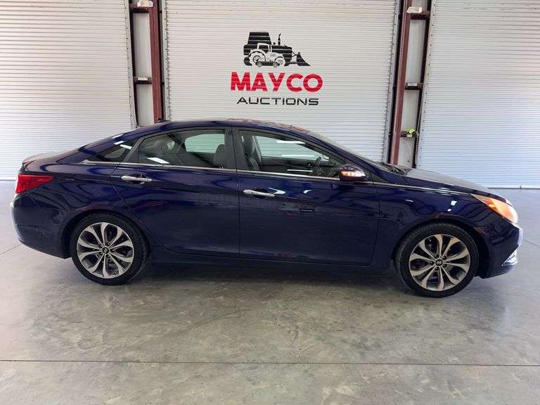 2013  HYUNDAI  Sonata