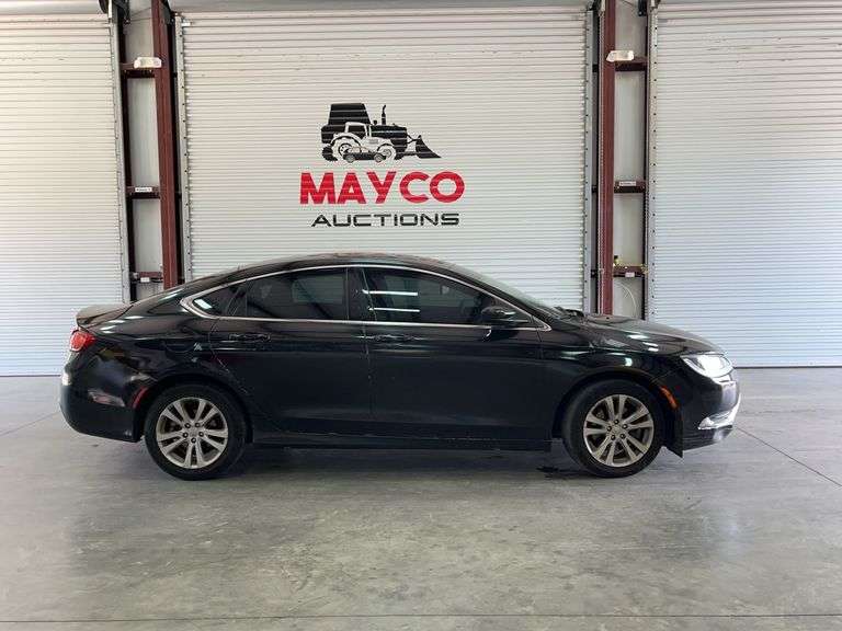 2016  CHRYSLER  200