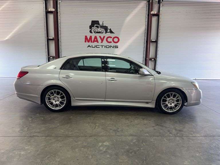 2006 TOYOTA Avalon