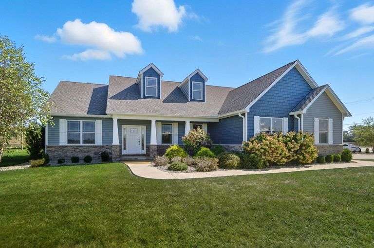 30 E. Dallas Road, Urbana, OH