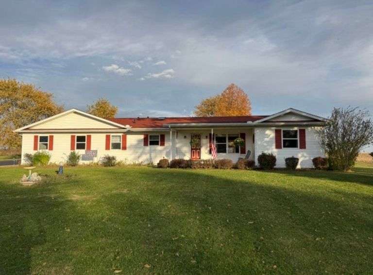 1480 Newlove Road, South Charleston, OH