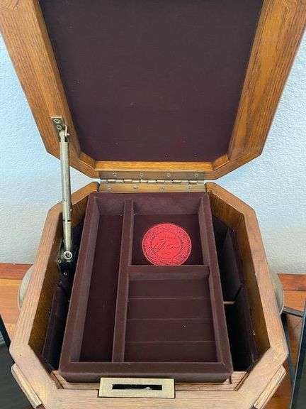 The Pet Cherished Life Chest