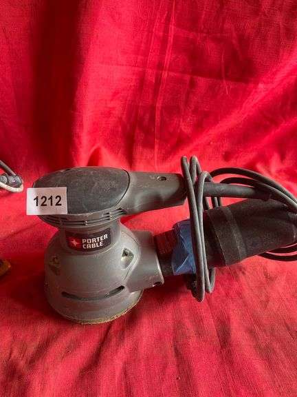 Group: Milwaukee Hand Sander & Porter Cable Hand Sander