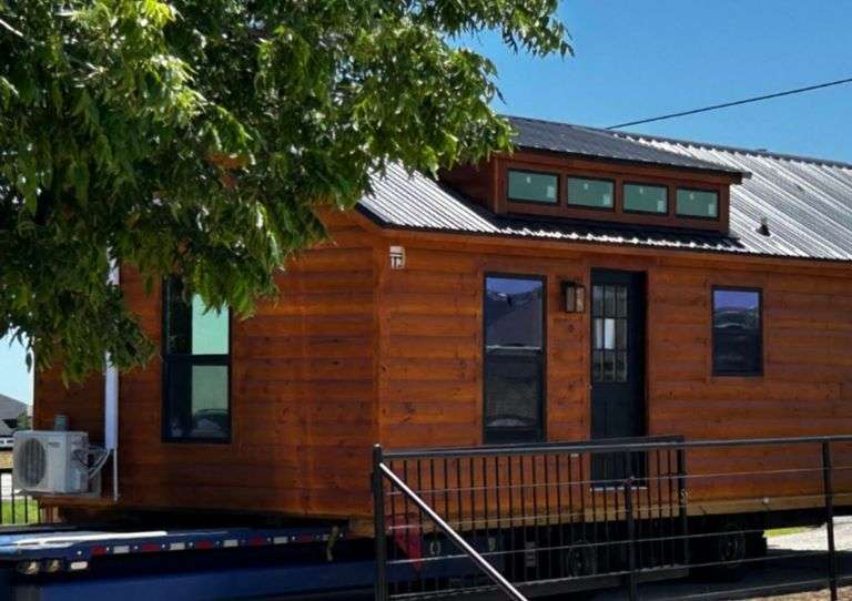 Tiny Homes for Sale in Texas-TO BE MOVED
