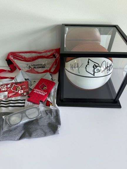 Ultimate UL Hoops Fan Collection – Signed Basketball & Exclusive Gear!