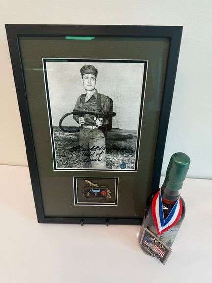Woody Williams Collectors' Display & 80th Anniversary Bourbon