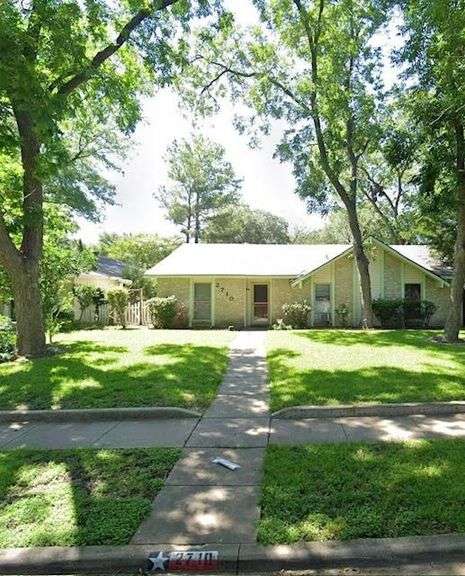 2710 Ashglen Dr., Garland TX 75043