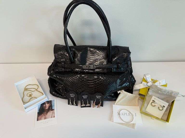 Exclusive Luxury Fashion Package – The London 35 Tote & Curated Jewelry Collection