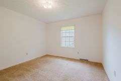 Absolute Auction: Live On-Site with Internet Bidding - 3256 Yellowstone Pkwy, Lexington KY 40517