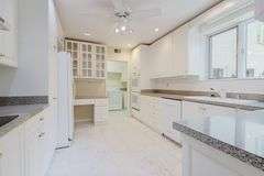 8904 Ayrshire Ave, Louisville KY 40222