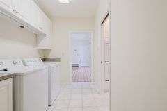 8904 Ayrshire Ave, Louisville KY 40222