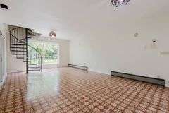 8904 Ayrshire Ave, Louisville KY 40222