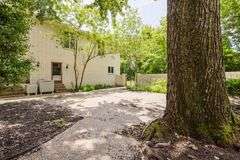 8904 Ayrshire Ave, Louisville KY 40222