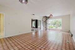 8904 Ayrshire Ave, Louisville KY 40222