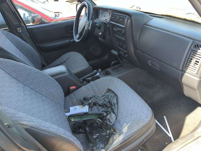 Title - 1999 JEEP  CHEROKEE