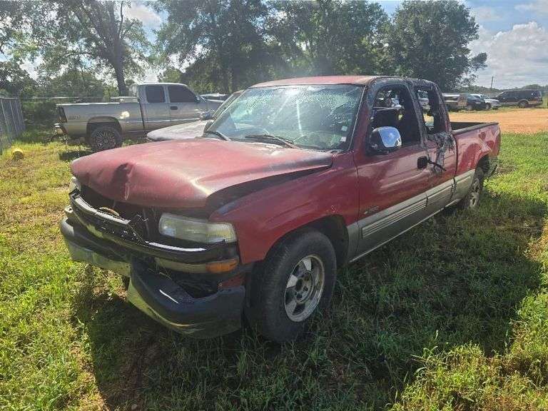 2002 CHEVROLET  SILVERADO