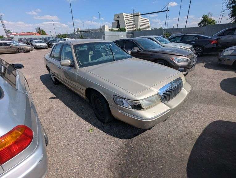 1999 MERCURY  GRAND MARQUIS