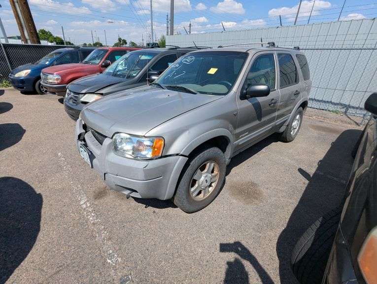 2001 FORD  ESCAPE