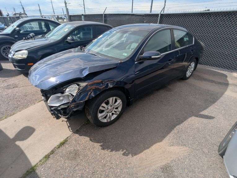 2010 NISSAN  ALTIMA