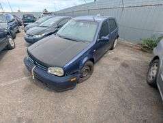 2004 VOLKSWAGEN  GOLF