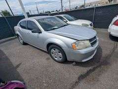 SALVAGE - 2010 DODGE  AVENGER