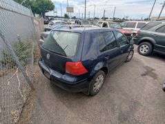 2004 VOLKSWAGEN  GOLF