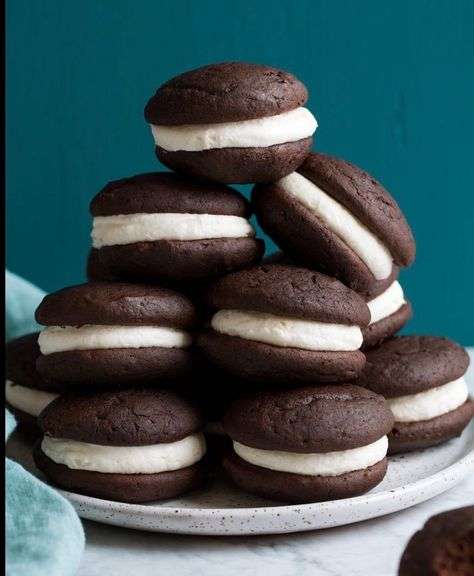 Homemade Whoopie Pies!!