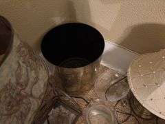 Lamps, trash cans