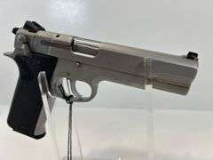Smith & Wesson 1006 10mm