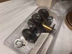 Humidifier, plant, picture frame and more