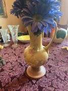 Vintage 1950s Hull vase, authentic milk glass dishes