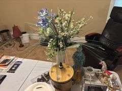 Humidifier, plant, picture frame and more