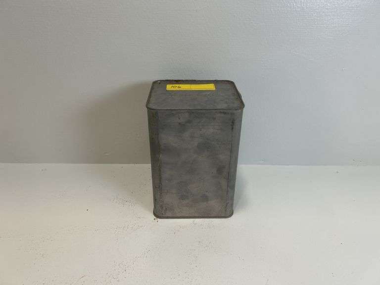 Vintage M10 .30 cal ammunition in can