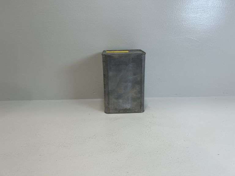 Vintage M10 .30 cal ammunition in can