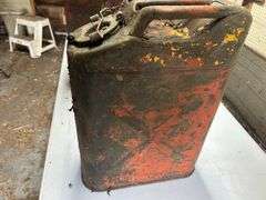 3 5 gallon metal jerry cans