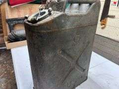 3 5 gallon metal jerry cans