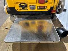 DeWalt 13" planer