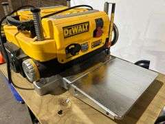 DeWalt 13" planer